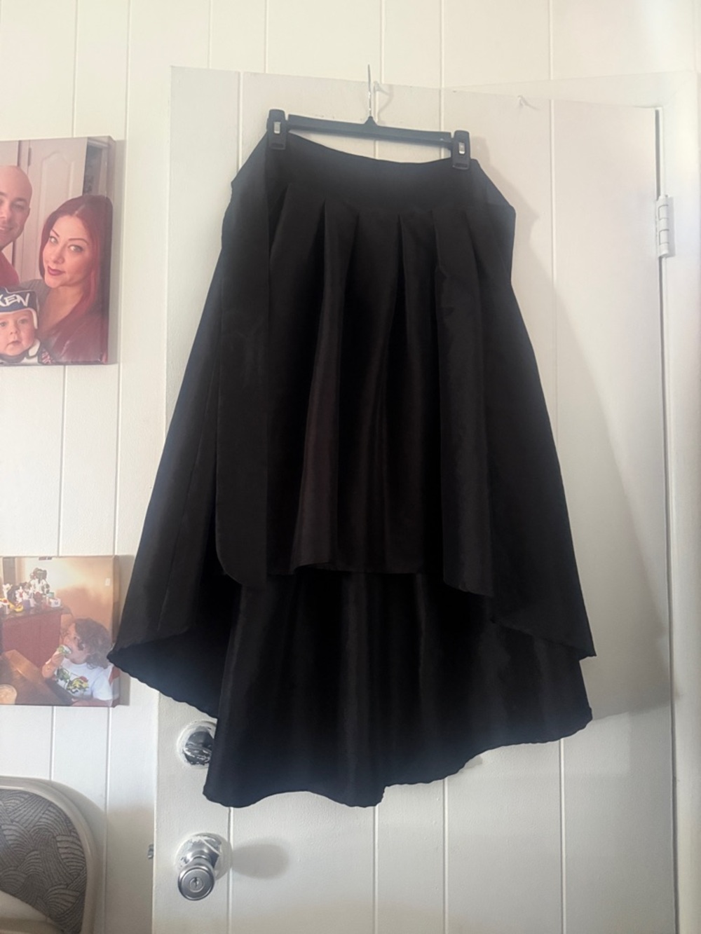 Haute Monde Black High-Low Pleated Skirt